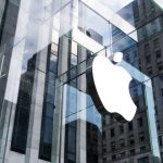 Apple Sued for Monopolizing iPhone