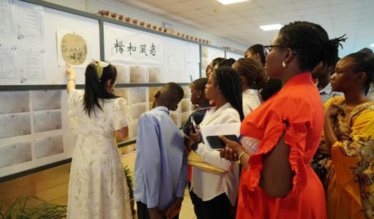 Chinese Cultural Center in Nigeria holds Chinese Calligraphy Workshop