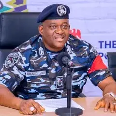 In response to a post on X (formerly Twitter) by Zagazola, which showed bandits and kidnappers posing with ransom money, the Nigerian Police Force reacted with challenges of apprehending all criminals at once. 